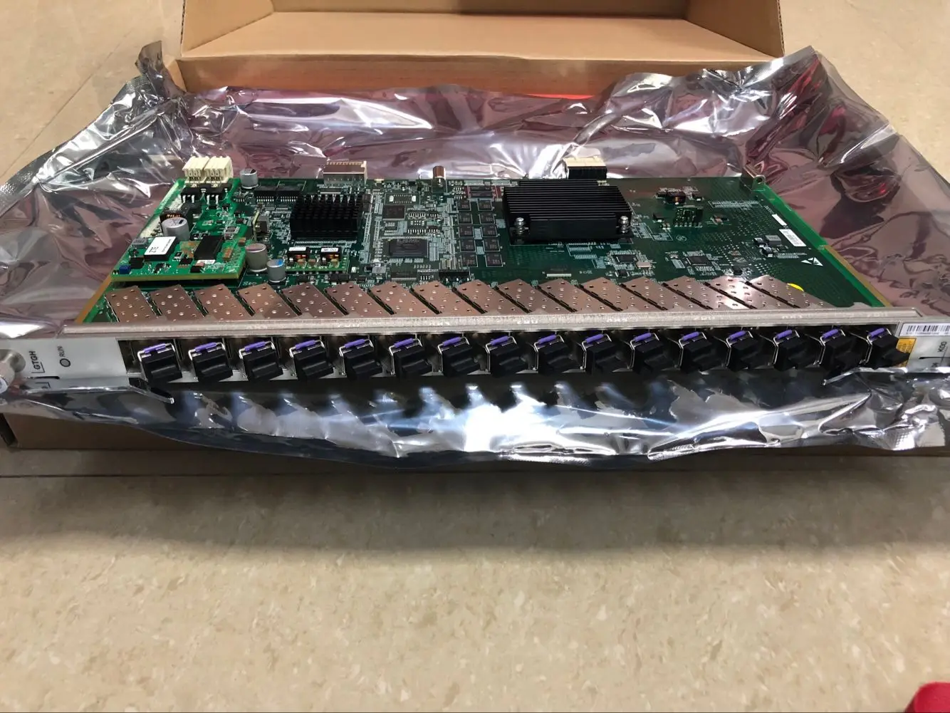 

ZTE GTGH GTGHK 16 ports GPON SFP board for ZTE GTGH with 16 C ++ C300 OLT C320