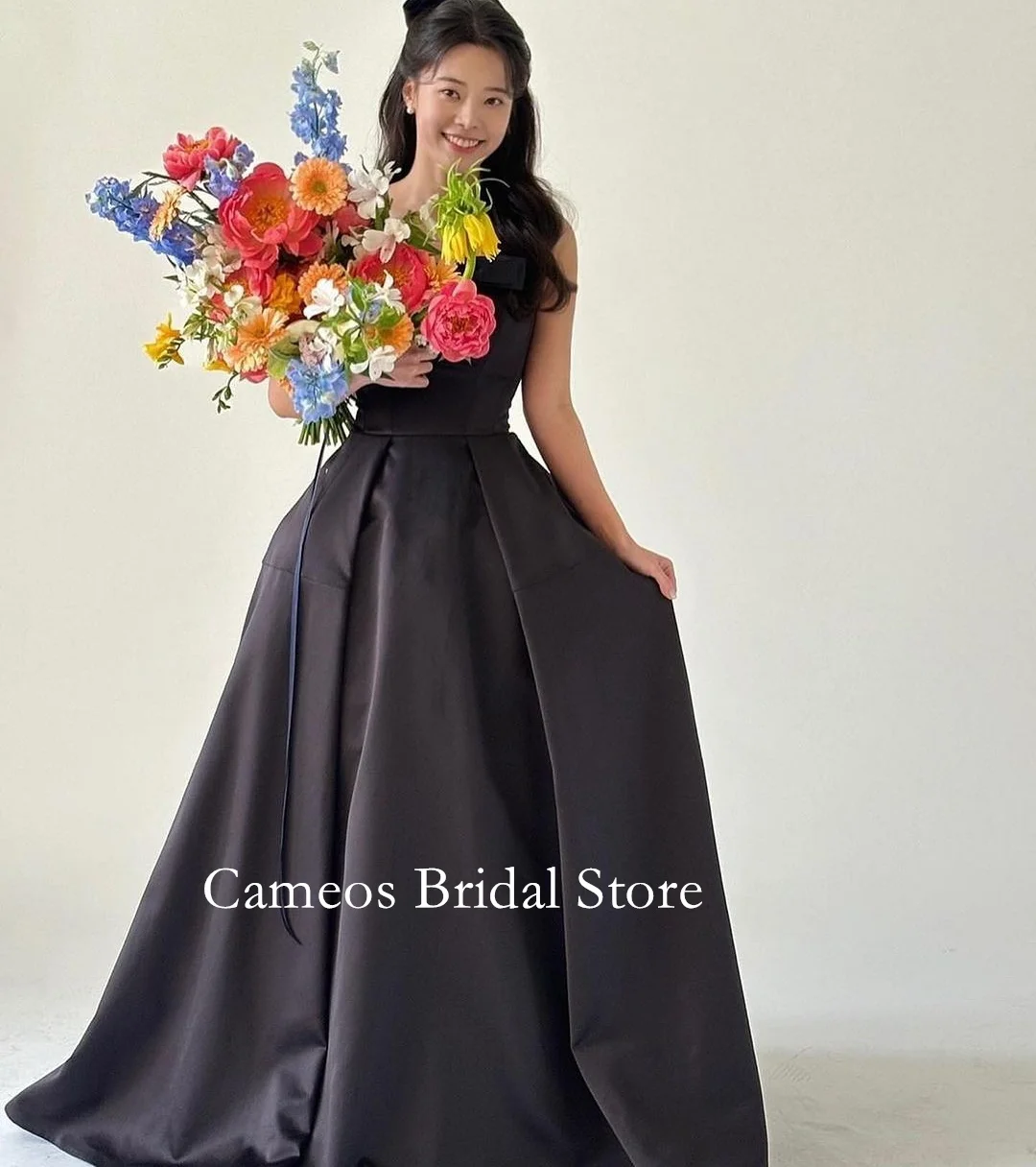 

SONDR Strapless Birthday Korea Evening Dress Custom Made Satin Formal Prom Dress Sleeveless A-Line Black Evening Gown Bridal
