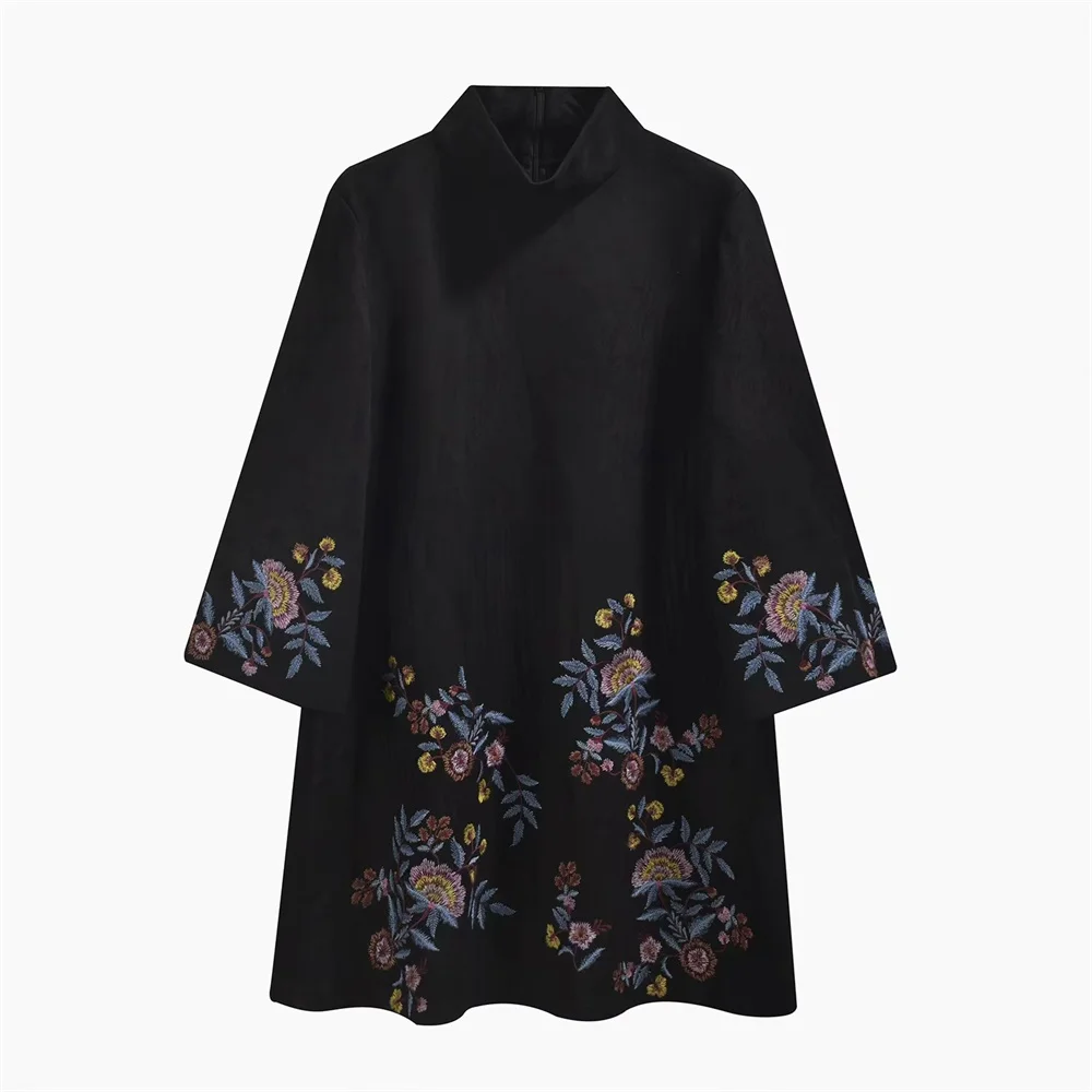 

New Black Temperament Dress 2023 Autumn and Winter Women's Wholesale Embroidered Stand Collar Long Sleeve Mini Dress