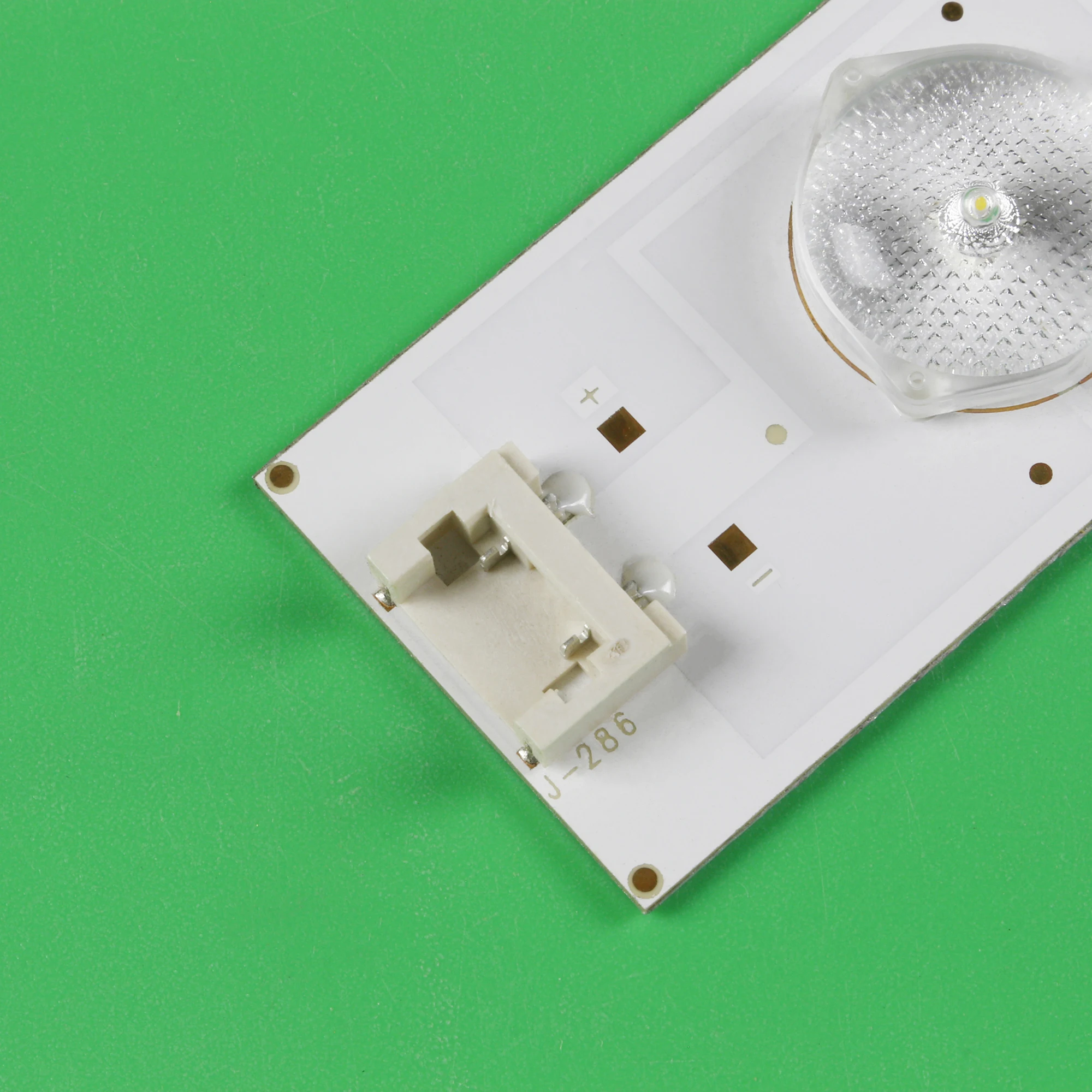Tira de Luz de Fundo Led para Grunewing 43gfb6626 43vle5523wg 43vle5537bg 43vle6524bl 43vle6629br Ic-b-hwcr43d641r Ic-b-hwcr43d641l - Imagem 3