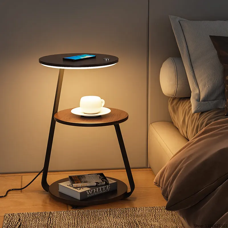 

LED Creative Bedroom Floor Lamp Stand Wireless Charging Floor Light Living Room Sofa Side Shelf Bedside Atmosphere Decoration