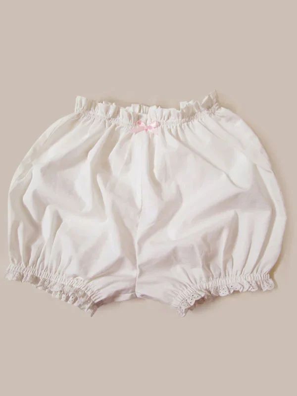 

Classic Lolita Bloomers Lace Pleated White Lolita Shorts For Girl