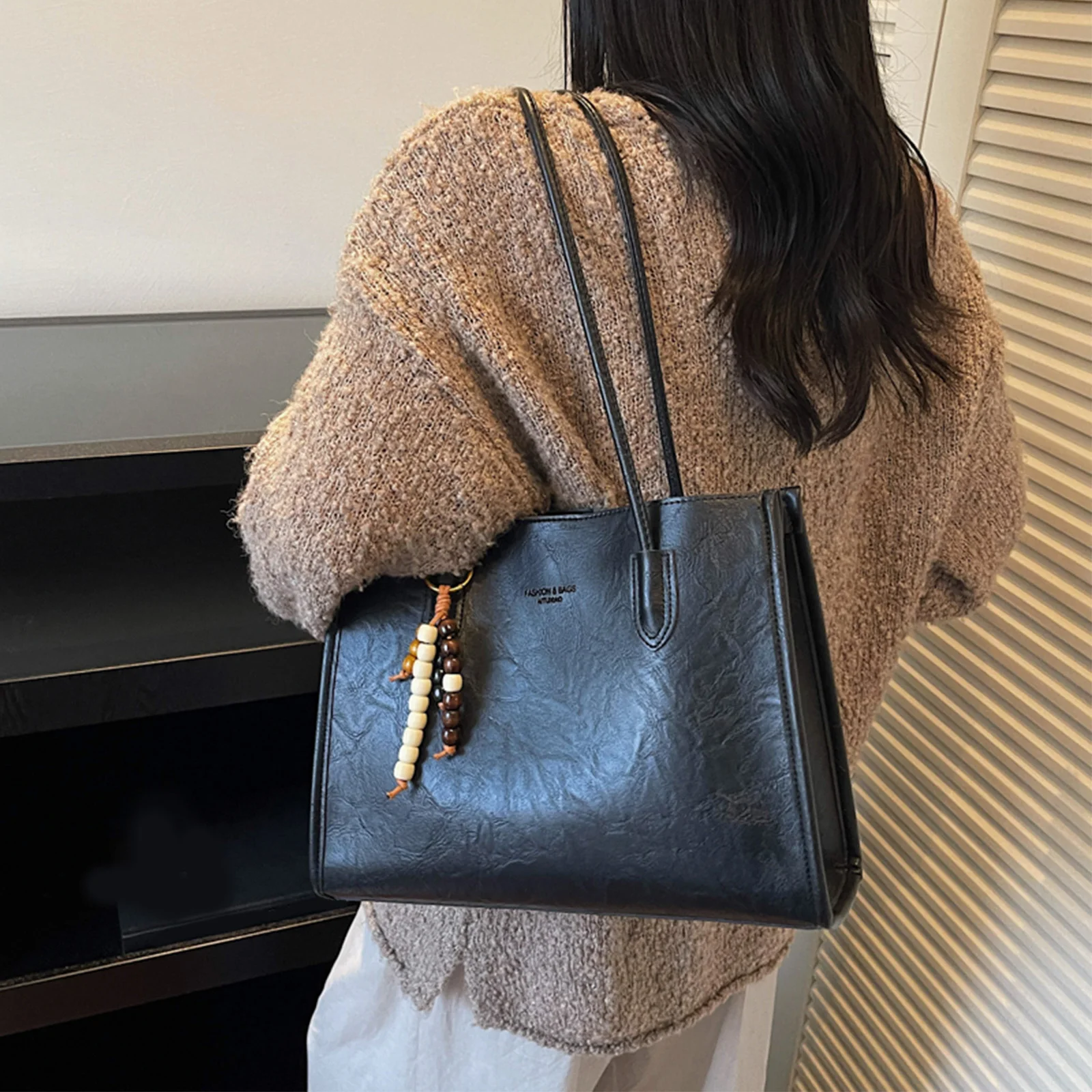 Textured Shoulder Bag Large Capacity All-Match Tote Handbag Long Handle Trendy Armpit Bag Travel Shopping Work Handbag