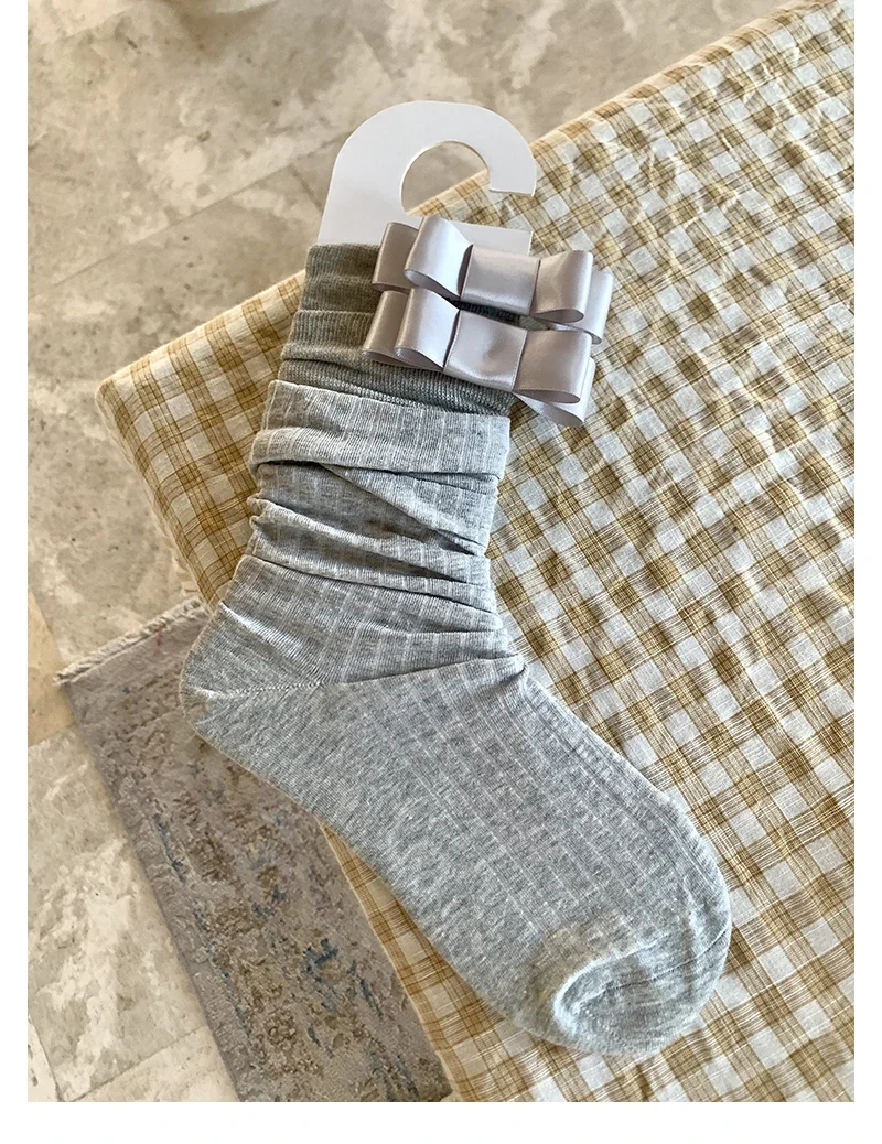 Three Colors Gray Vertical Stripe Thin Slimming All-Match Bow Model Style Mid-Calf Length Loose Socks
