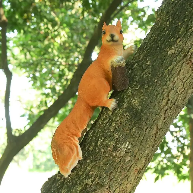 Kreatív Ág Kerti Udvari Dekoráció Fa Dekoratív Díszek Mókus Állati Szimulációs Szobor Kültéri - Image 5