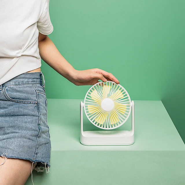 더운 여름철에 시원함과 편의성을 선사하는 RecabLeght의 테이블 선풍기 충전식 벽걸이 에어 쿨러