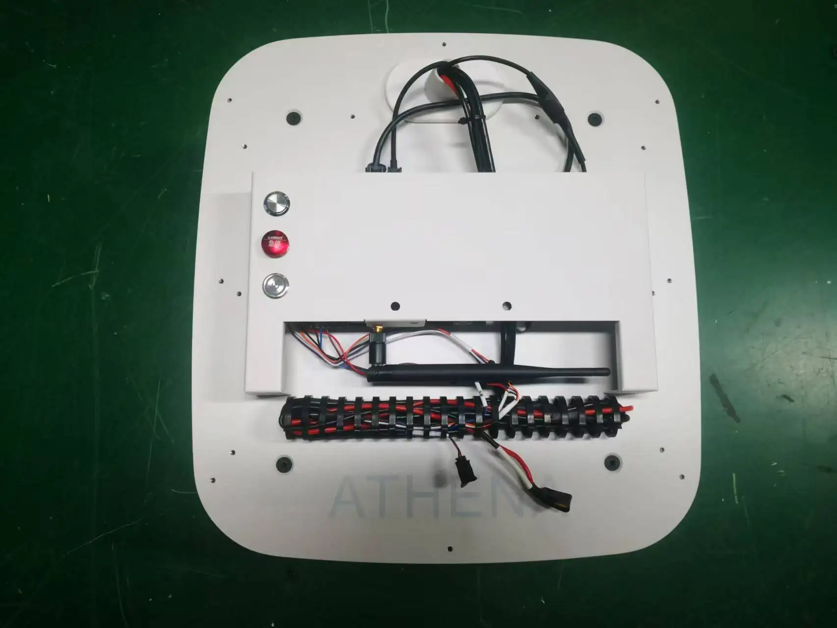 Hot Selling Service Robot SLAM Navigation Chassis Robot Customized Agv Chassis Platform for Secondary Development