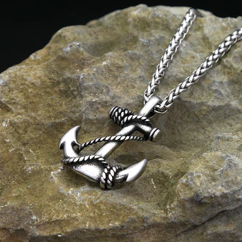 Collana con Ciondolo a Forma di Ancora e Teschio Nautico in Acciaio Inox, Stile Vintage con Corda Intrecciata, Gioiello Unisex alla Moda, Idea Regalo
