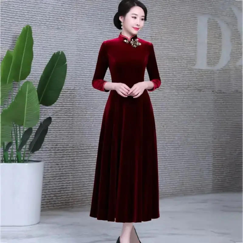 

Autumn Winter Velour Women Qipao Chinese Style Retro Calssic Mandarin Collar Long Cheongsam Plus Size Evening Party Dress 6XL