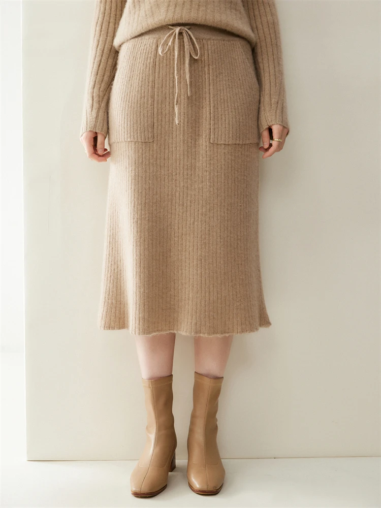 PlatiNum Cashmere Skirt - Fabric Close-up
