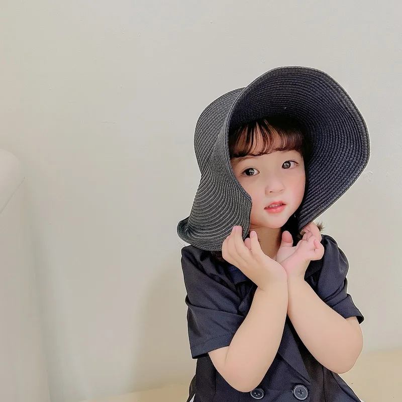 Childrens Straw Sun Hat Big Brim Foldable Black Beach Holiday French Seaside Sunshade Photo Hat Catwalk Paper Straw 