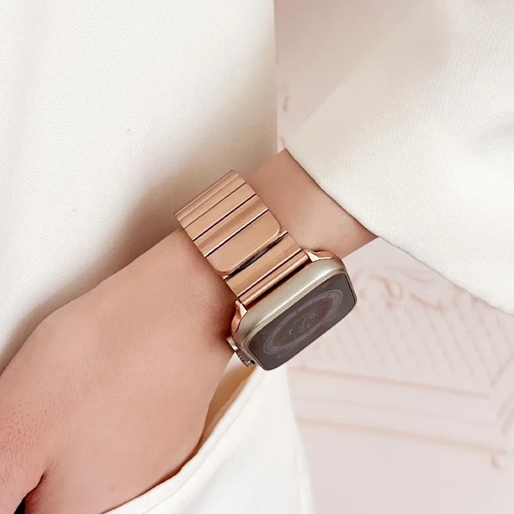 Metals Bracelet For Apple Watch Ultra 2 49mm 41mm 45mm  Magnetic Stainless Steels Strap For Iwatch Series 9 8 7 SE 44mm 40mm 42m