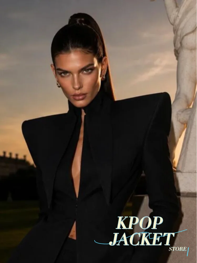 Chic Stand Collar Shorts Suit Two Piece Set With Waist Cinching Slim Fit — photo 3