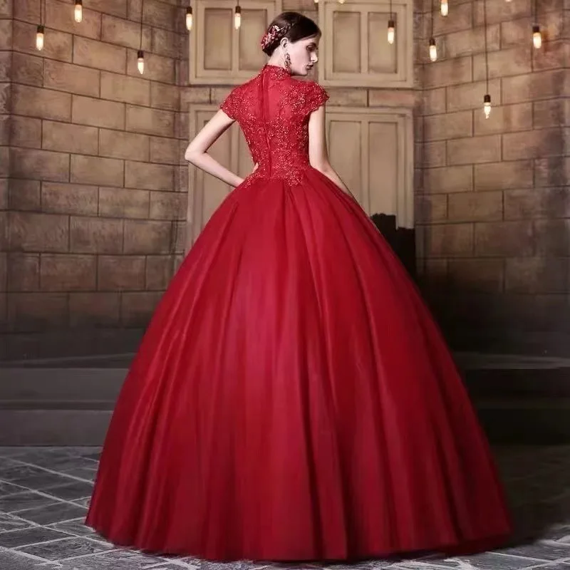High Neck Lace  Appliques Quinceanera Dresses 2024 Burgundy Tulle Skirt Prom Party Gown robes 15 Years Cap Sleeves