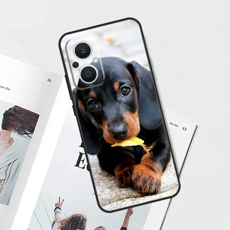 Charming Dachshund Dog Case - Stylish Protective Cover