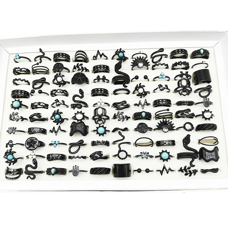 30/50pcs/Lot Wholesale New Design Black Spray Paint Finger Rings for Women Mix Style Party Decorate Bar Personality Jewelry Girl 6