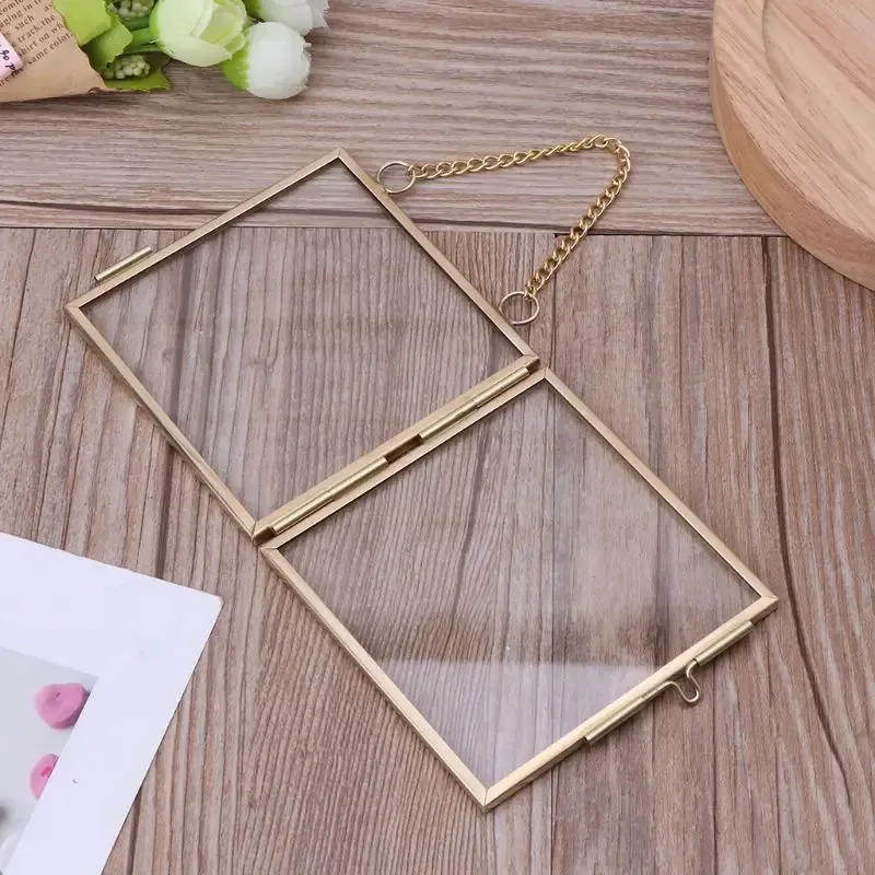 Floating Glass Photo Frame 3