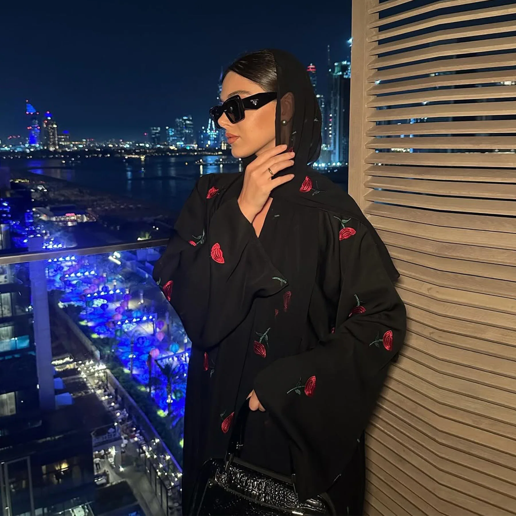 سترة مطرزة بالزهور في الشرق الأوسط للنساء المسلمات عيد دبي فستان عباية متواضع مع حجاب إسلامي جلابية تركية