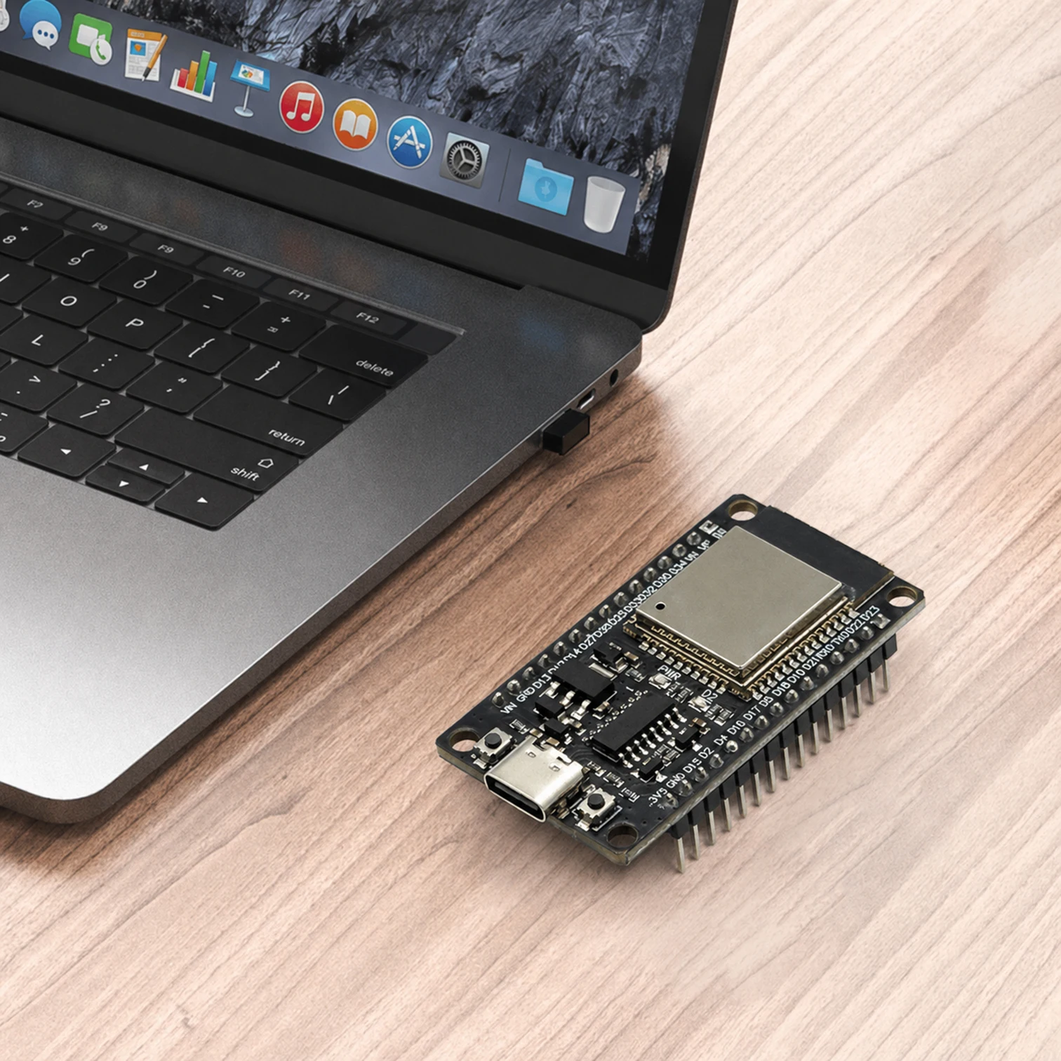 Advanced ESP32 Development Board - Wireless WiFi Bluetooth Module with Dual Core & Ultra-Low Power Consumption for Programming & Learning Projects
