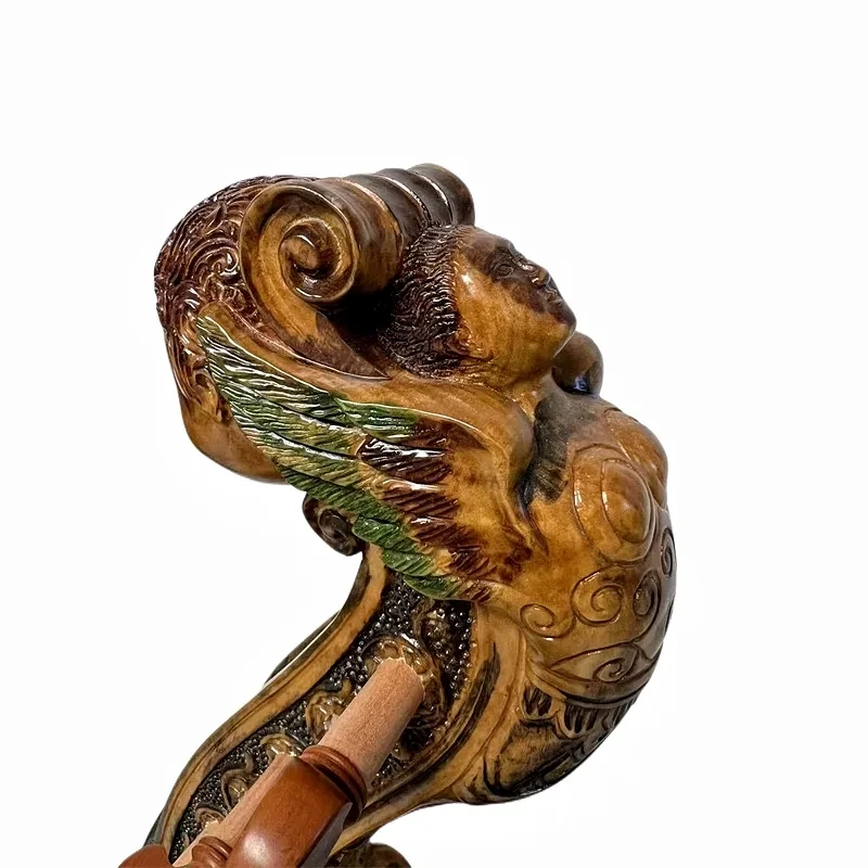 Рисунок 2 - Экстравагантная вырезная прокрутка