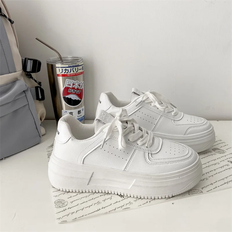 Women Sneakers Fashion Shoes spring Trend Casual Flats Sneakers Female New Fashion Comfort White Vulcanized Platform Shoes 2023