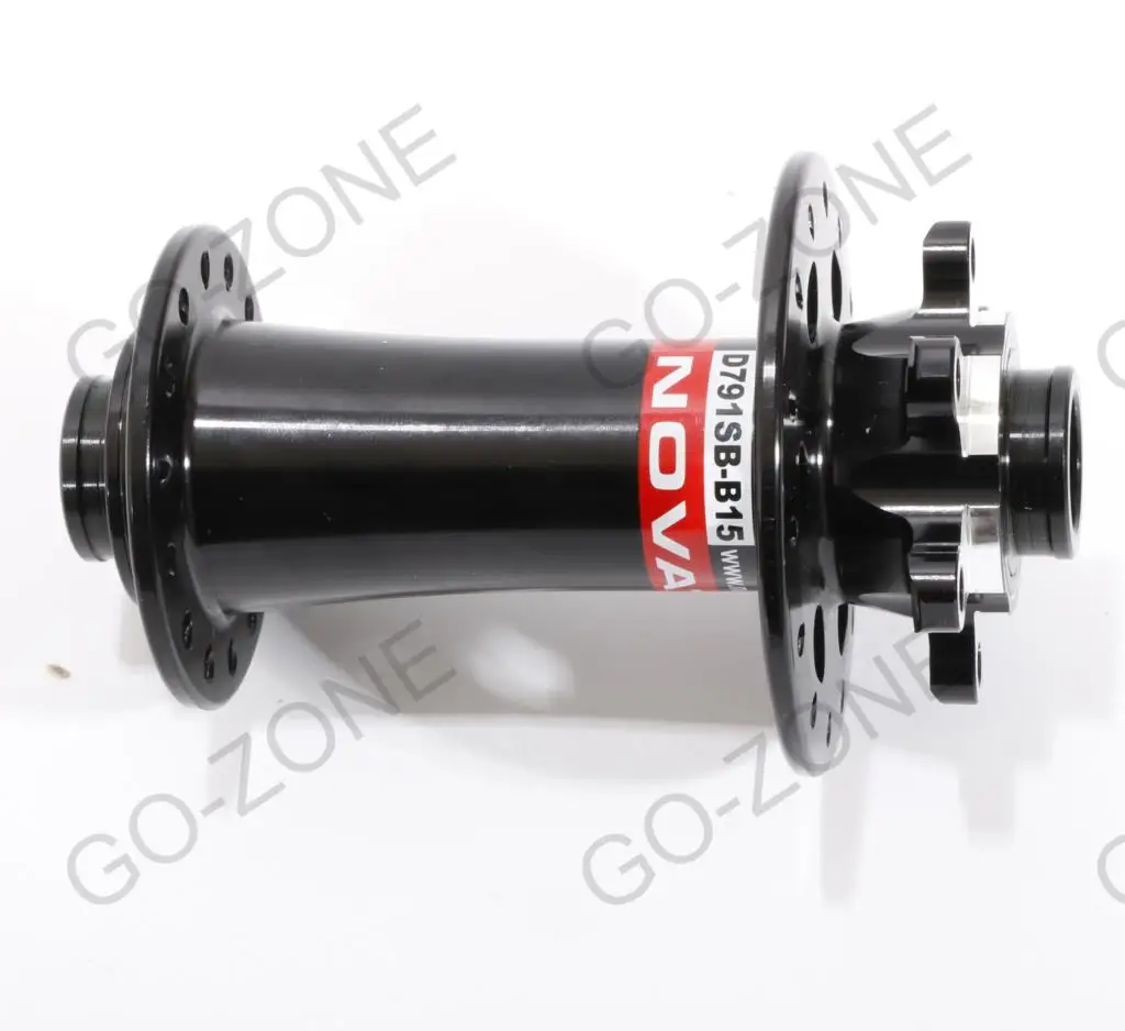 NOVATEC DISCハブ　F:100mmTA/QR R:135mmQR NEW NovaTec Disc Rear Hub Sealed Bearing Rust Resistant