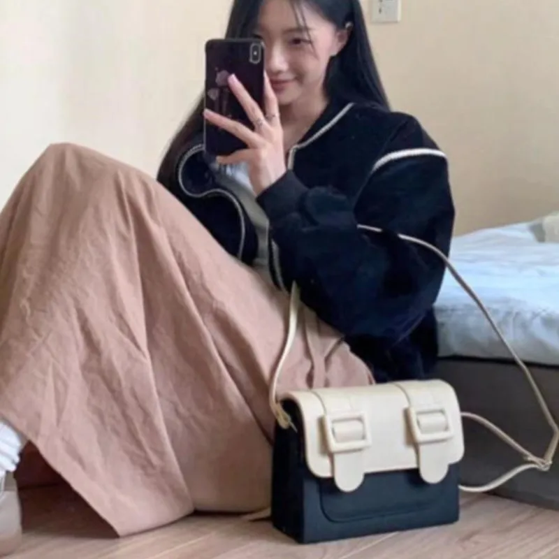 Retro Black White Color Block Shoulder Bags Women Leather Stitching Large Capacity Crossbody Bag Ladies Elegant Square Bag 2025