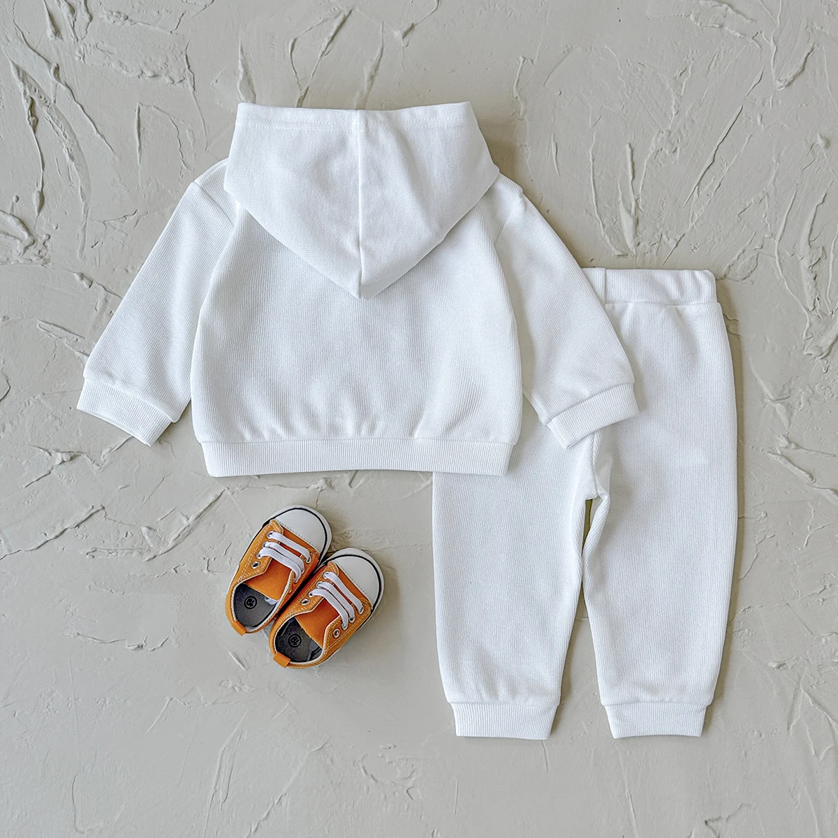 Description Picture 6 of itemSpring and Autumn New Rainbow Patch Cloth Long Sleeve Hoodie Long Pants Baby Clothes Casual Baby Two Piece Set Children