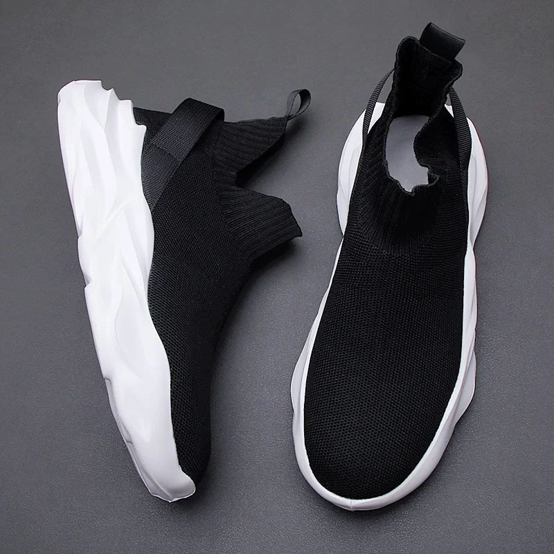 

European station spring sneakers men's 2023 new mesh surface breathable casual shoes thick sole heighting board shoes socks shoe