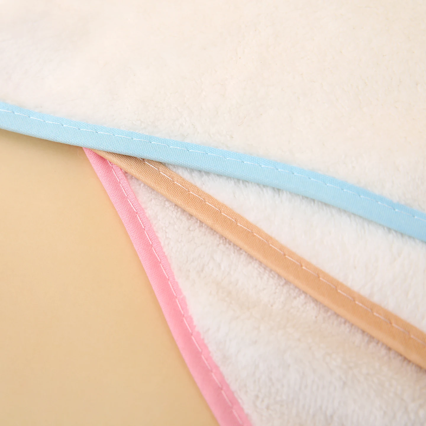 Lot de 6 serviettes de toilette suspendues pour enfants, douces et absorbantes