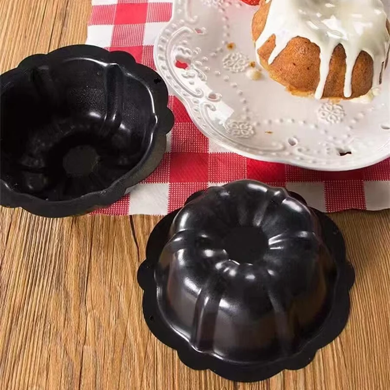 1PCS 4inch Mini Cake Pan Nonstick Fluted Baking Mold Carbon Steel Flower Shape Tube Pan for Brownie Cupcake Pudding Muffin, cake baking tools