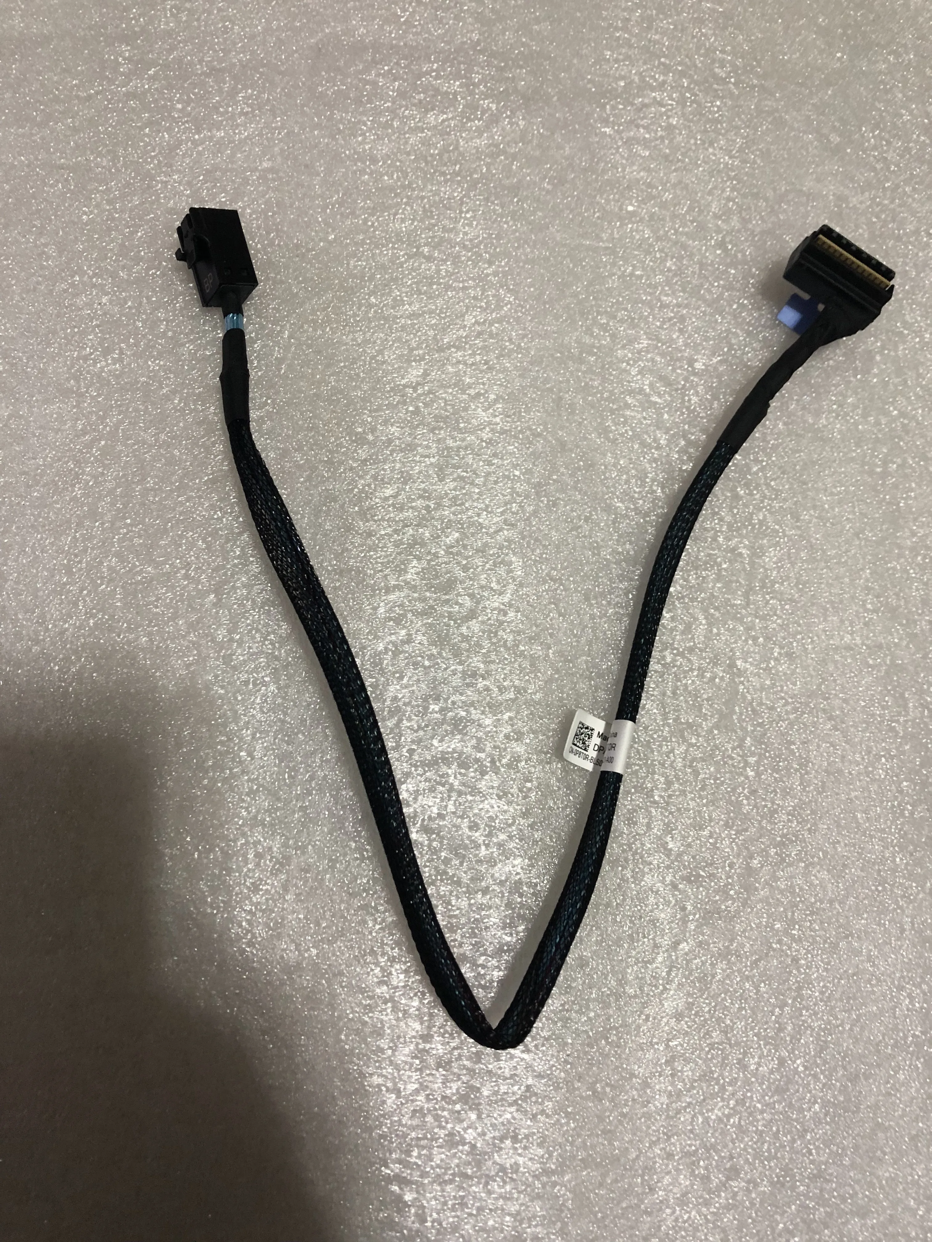 

Плата контроллера P8T0R 0P8T0R для серверов R440 H350/H750, Кабель SAS