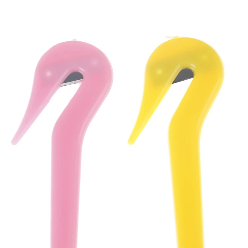Description Picture 2 of item5PCS Hair Bands Rubber Cutter Not Hurt Hair Disposable Rubber Band Remover Tool Durable Salon Headwear Cut Knife Accessories HOT