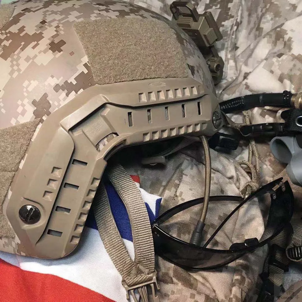 個人装備 CGF helmet devgru seals delta aor1 Aor1 Maritime DEVGRU Helmet - YouTube