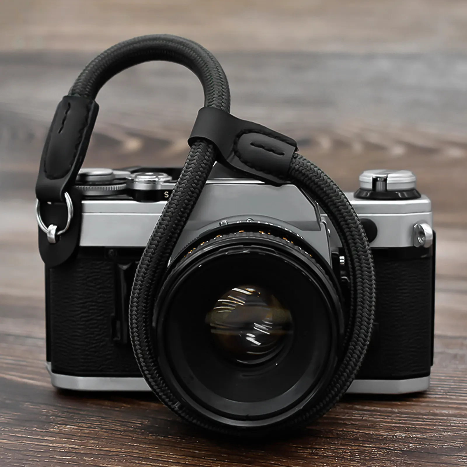1개 조절 가능한 DSLR 및 미러리스 카메라용 손목 스트랩, 부드럽고 피부 친화적인 안전한 손바닥 착용감, 카메라 손상 방지