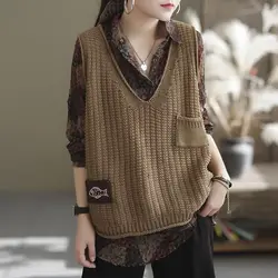 Timeless V - Neck Patchwork Sweater Vest for Women - Loose Fit Casual Knitwear (Camel)