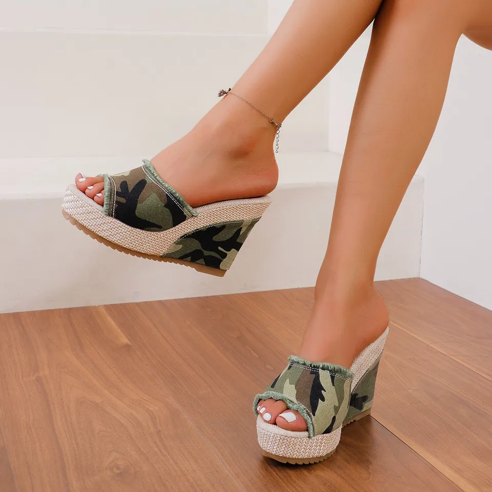 Women Wedges Slippers 2024 Summer New Fashion Platform Sandals