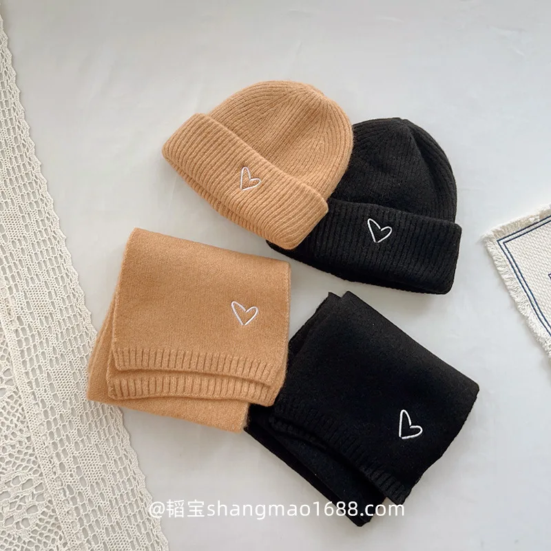 2PC Love Embroidered Children's Hat and Scarf 2-piece Set for Boys and Girls Autumn/Winter Solid Color Versatile Set for Baby Wa