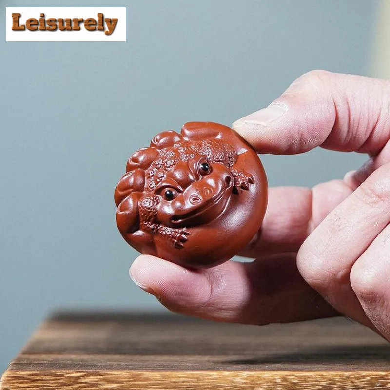 Yixing Purple Clay Palm Jin Chan Tea Pet Japanese Lucky Model Tea Figurine Play Toys Tea Statue Ornaments Supplies Decoration