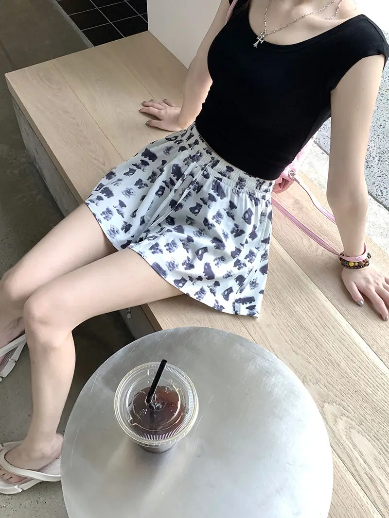 Puppy Print Baggy Shorts Elastic Waist Drawstring Casual Pants Women Summer High Waist Loose Slimming Wide Leg Short Pants