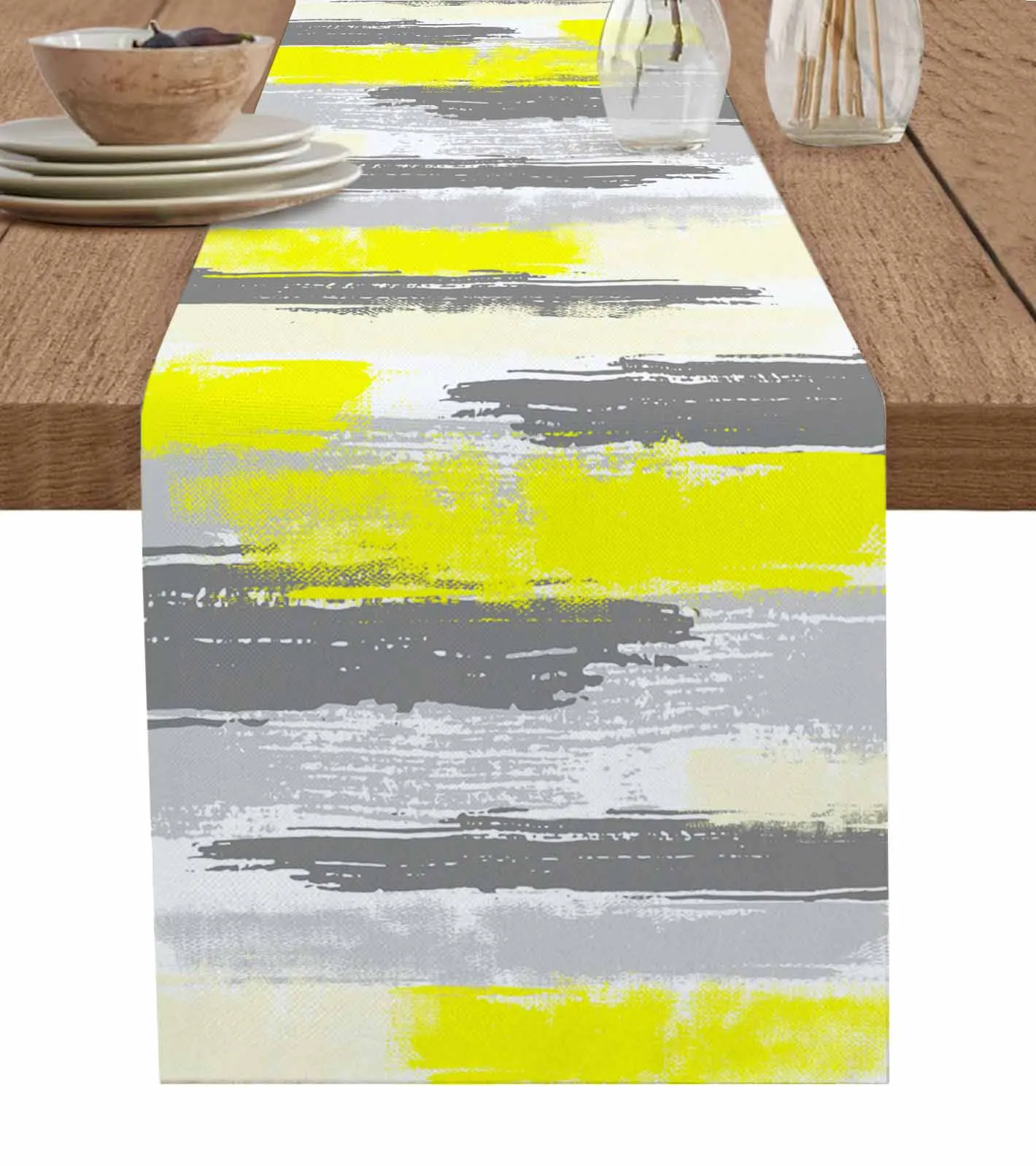 

Скатерть из льна с геометрическим рисунком