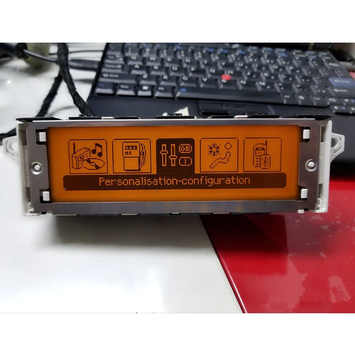 Supporto Per Schermo Più Venduto Usb Dual-Zone Air Bluetooth Display Monitor Giallo 12 Pin Per Schermo Peugeot 307 407 408 Citroen C4 C5