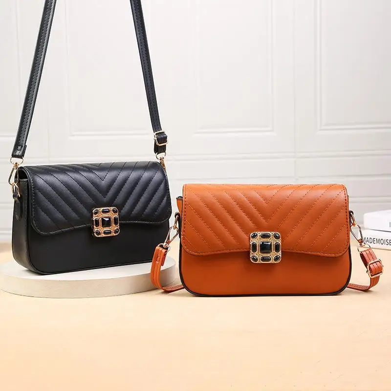 Versatile Square Bag Female Fashion Shoulder Bags Embroidery Mobile Phone Bag Lady Simple Crossbody Bag Small Commuting Bag