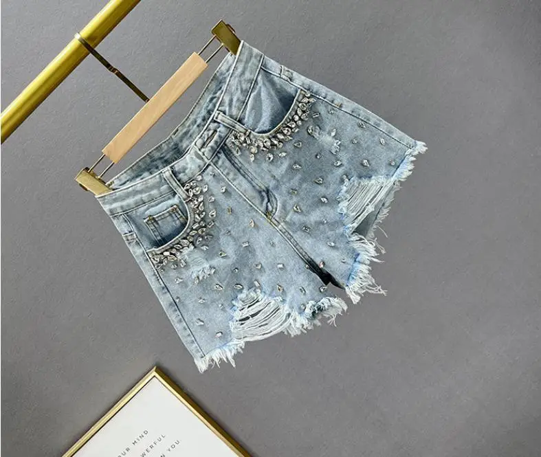 Ripped denim shorts women\'s 2022 new summer high-waisted diamond wide-leg short pants
