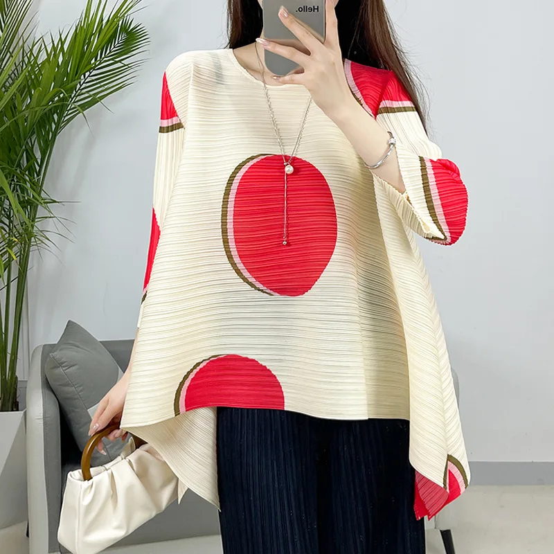 

Miyake Style Pleated Casual Three-quarter Sleeve Irregular Printed T-shirt Women's Loose Large Size Design Top 2024 Spring New