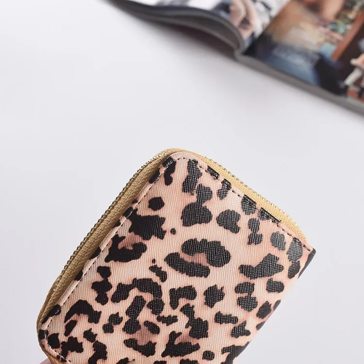 Women's Wallet Short Leopard Pattern PU Leather Retro European and American Handbag Multi Card Bag Coin Pocket Photo Holder 5