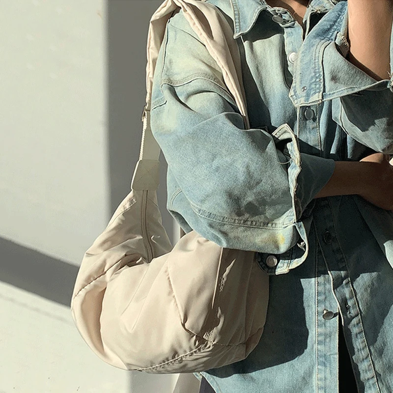 Winter New Women's Bag Large Capacity Casual Nylon Crossbody Bag Dumpling Bag High Grade Solid Color Shoulder Bags Tote Bags