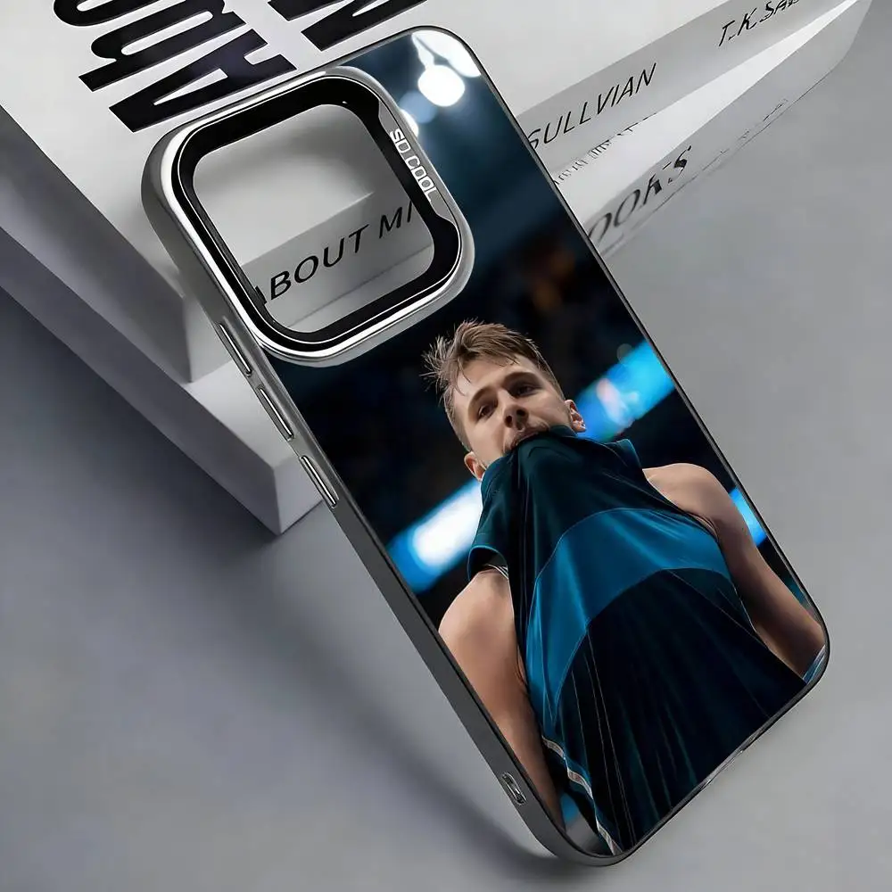 L-Luka D-Doncic 77 Colorful Silver Phone Case  Cover