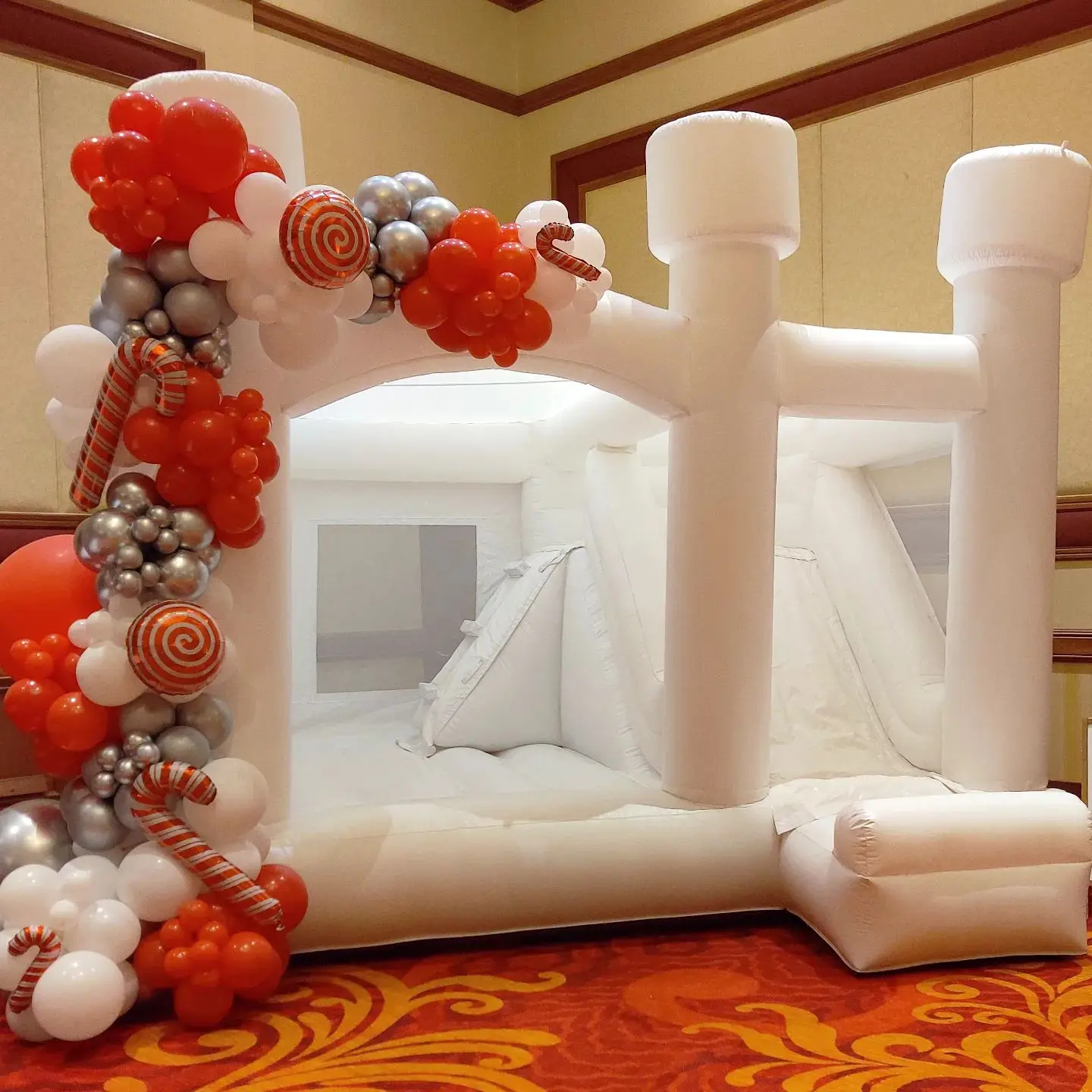White Inflatable Bounce House, Children Game Castle with Slide, Inflatable Castle with Blower for Birthday Wedding Party