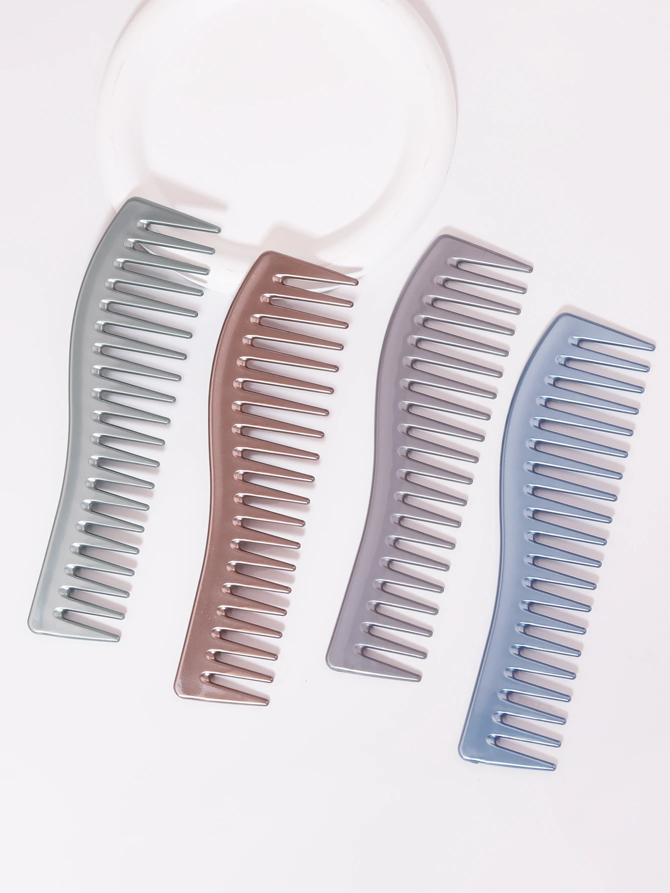 1pcs wide toothed hair comb handle styling tool for professional salon hair styling for men and women Special for real hair wigs